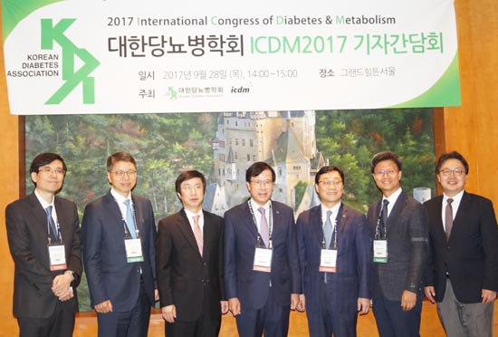 임원들2.jpg